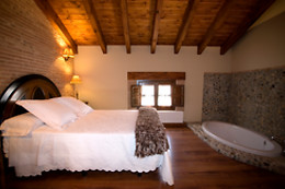 POSADA LOS CONDESTABLES HOTEL & SPA