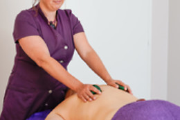 Joannie Moncel-David, Massages et lithothérapie