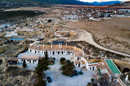 CASAS CUEVA MOLINO FUENCALIENTE