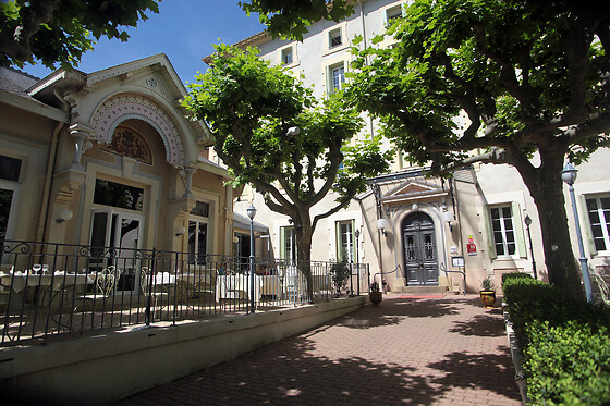 Hôtel des Thermes - photo 1