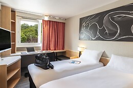 IBIS ORLEANS NORD SARAN