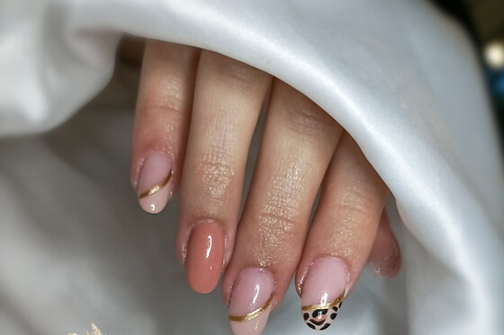 Les ongles de AD - photo 1