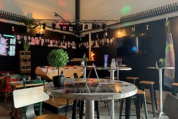 L'OASIS - VR Bar Brasserie