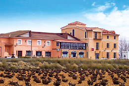 HOTEL RURAL JUYPE TIERRALLANA