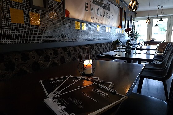 Emiclaer's Bistro 'n Lounge - photo 2