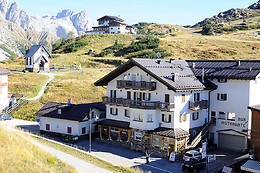 Hotel Alpenrose