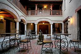 POSADA LOS CONDESTABLES HOTEL & SPA