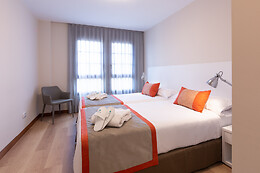 HOTEL APARTHOTEL LOS GIRASOLES