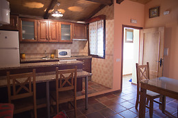 APARTAMENTOS RURALES ARCO DE TRAJANO